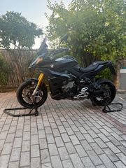 Bmw S 1000 XR 2019 XR triple black-thumb-1