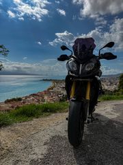 Bmw S 1000 XR 2019 XR triple black-thumb-3