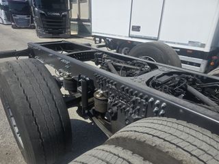 Σασί Volvo 2017 FH 500 4αξονικο Τιμόνι τεμπέλη-thumb-9