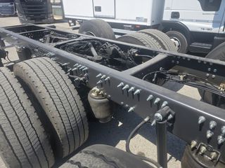 Σασί Volvo 2017 FH 500 4αξονικο Τιμόνι τεμπέλη-thumb-10