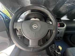 Opel Corsa 2001 C Sport-thumb-4