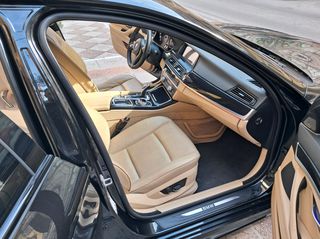 Bmw 523 2011 i-thumb-17