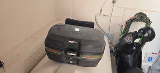Μπαγκαζιερα Givi 47 λίτρα