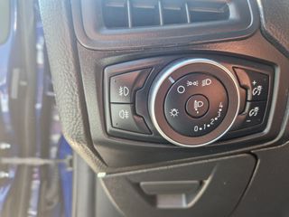 Ford Focus 2017 focus 1.0 trend-thumb-9