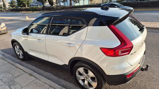 Volvo XC40 2018 R DESIGN  190hp | Black Details