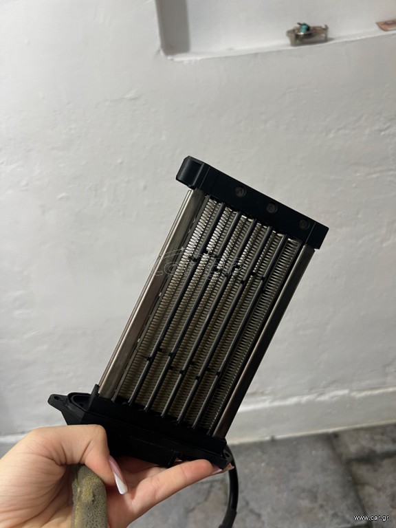 Nissan NV200 Electric cabin heater radiator