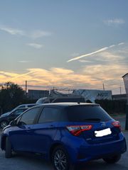 Toyota Yaris 2017-thumb-1