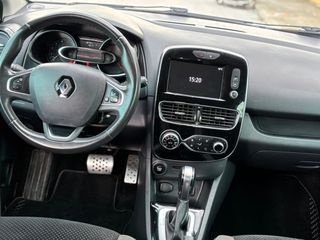 Renault Clio 2017 *EDITION ONE* 1.5 dci90 eco2 Edition One Bose 90hp automatic-thumb-54