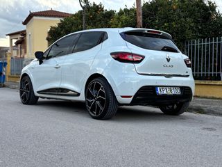 Renault Clio 2017 *EDITION ONE* 1.5 dci90 eco2 Edition One Bose 90hp automatic-thumb-58