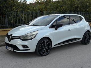 Renault Clio 2017 *EDITION ONE* 1.5 dci90 eco2 Edition One Bose 90hp automatic-thumb-60