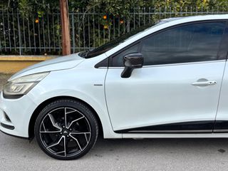 Renault Clio 2017 *EDITION ONE* 1.5 dci90 eco2 Edition One Bose 90hp automatic-thumb-70