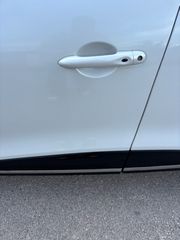 Renault Clio 2017 *EDITION ONE* 1.5 dci90 eco2 Edition One Bose 90hp automatic-thumb-42