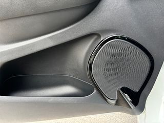 Renault Clio 2017 *EDITION ONE* 1.5 dci90 eco2 Edition One Bose 90hp automatic-thumb-45