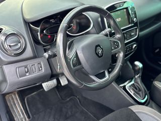 Renault Clio 2017 *EDITION ONE* 1.5 dci90 eco2 Edition One Bose 90hp automatic-thumb-8