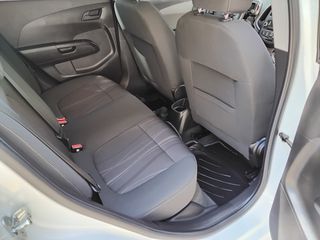 Chevrolet Aveo 2013-thumb-10