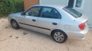 Hyundai Accent 2004 1.3 GLS-thumb-3