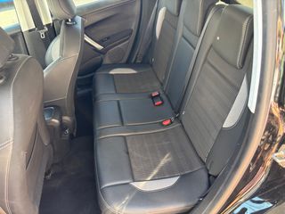 Peugeot 2008 2019-thumb-16