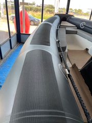 Falcon 2025 700RIB-thumb-7