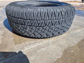 Michelin LATITUDE 265/70/16-thumb-7