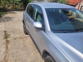 Volkswagen Tiguan 2008-thumb-7