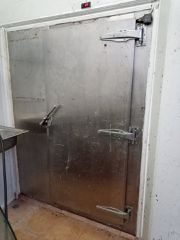 ψυκτικό θάλαμος μονοφασικός αναξείδωτος με τσιγγέλες