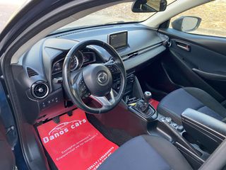 Mazda 2 2015 <DANOS CARS>-thumb-8