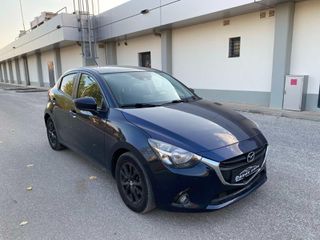 Mazda 2 2015 <DANOS CARS>-thumb-1