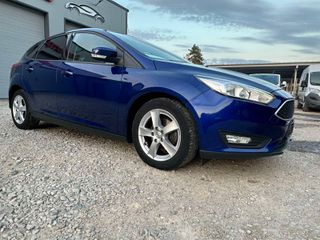 Ford Focus 2018-thumb-6