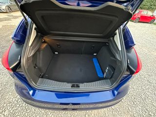Ford Focus 2018-thumb-14