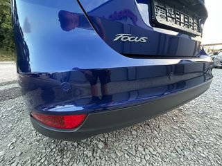 Ford Focus 2018-thumb-3