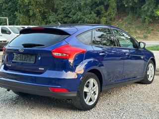Ford Focus 2018-thumb-7