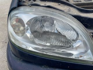 Δεξί φανάρι από Citroen Saxo 1.1 ‘01