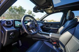 Mercedes-Benz GLC 300 2023 e 4MATIC/AMG LINE PREMIUM PLUS/PANORAMA/MASSAGE/VENT SEATS-thumb-15
