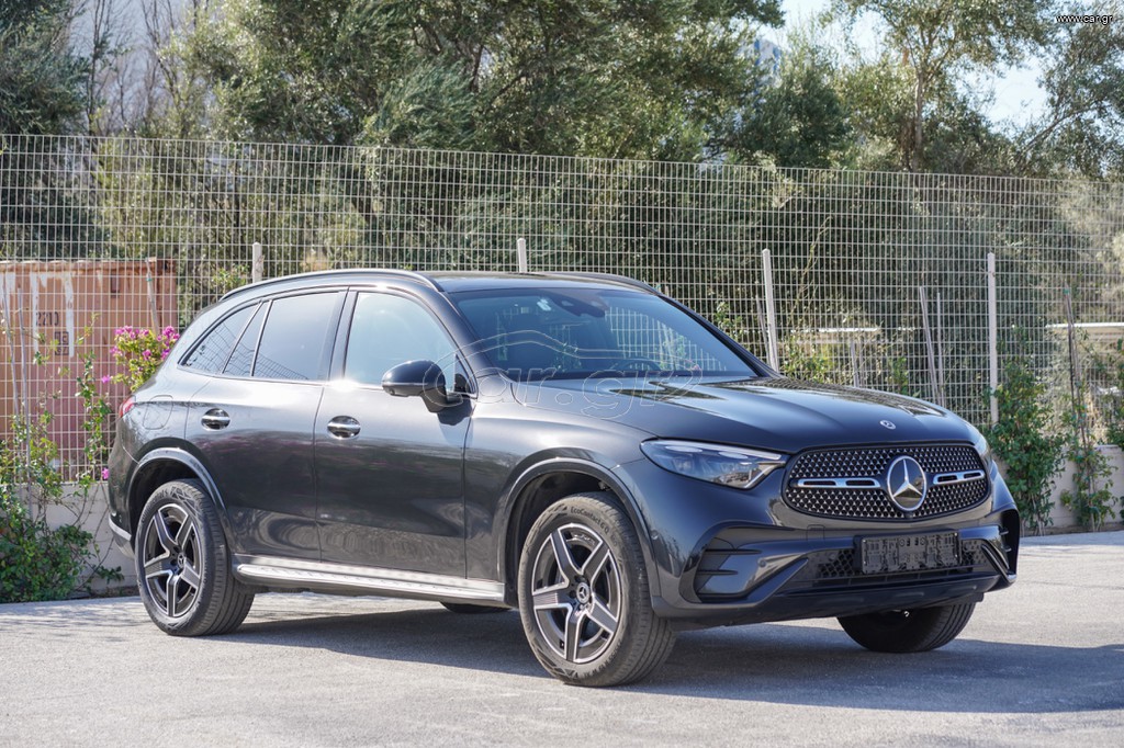 Mercedes-Benz GLC 300 2023 e 4MATIC/AMG LINE PREMIUM PLUS/PANORAMA/MASSAGE/VENT SEATS
