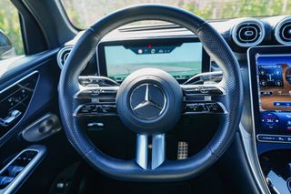 Mercedes-Benz GLC 300 2023 e 4MATIC/AMG LINE PREMIUM PLUS/PANORAMA/MASSAGE/VENT SEATS-thumb-18