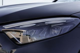 Mercedes-Benz GLC 300 2023 e 4MATIC/AMG LINE PREMIUM PLUS/PANORAMA/MASSAGE/VENT SEATS-thumb-10