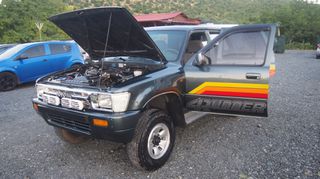 Toyota 4-Runner 1991 hilux-thumb-20