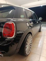 Mini Cooper S 2015 JCW-thumb-15