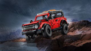 LEGO - Technic - Ford Bronco® SUV (42213)-thumb-3