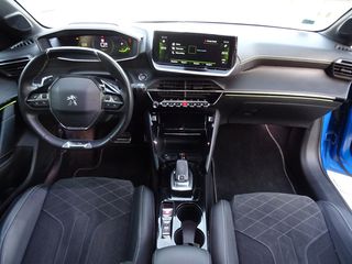 Peugeot 208 2022 GT PACK *PANORAMA* *AUTOMATIC*-thumb-8