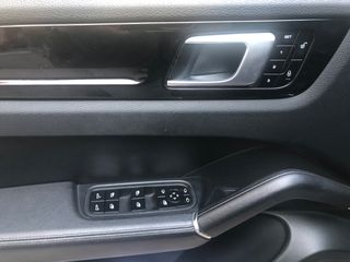 Porsche Cayenne 2018 CAYENNE V6 3.0  PANORAMA Mono -Turbo  9YA-thumb-28