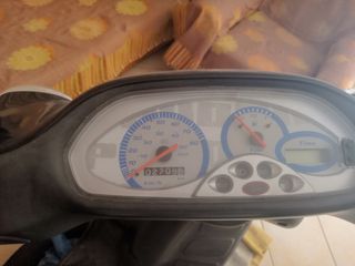 Piaggio Typhoon 2006-thumb-4