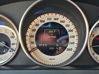 Mercedes-Benz E 250 2016 COUPE AMG-thumb-9