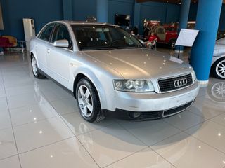 Audi A4 2003 1.8T Quattro ! Ελληνικό ! Full Book Service ! 1o Χερι!-thumb-2