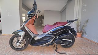 Piaggio Beverly 350 SportTouring 2013