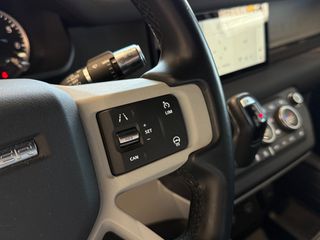 Land Rover Defender 2021 P400e Plug-In - VENERIS MOTORS-thumb-38