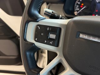 Land Rover Defender 2021 P400e Plug-In - VENERIS MOTORS-thumb-39