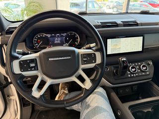 Land Rover Defender 2021 P400e Plug-In - VENERIS MOTORS-thumb-40
