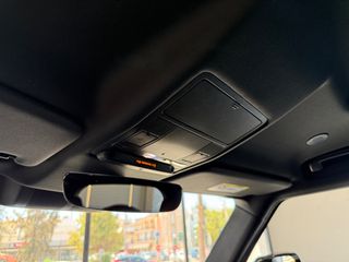 Land Rover Defender 2021 P400e Plug-In - VENERIS MOTORS-thumb-41