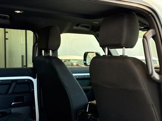 Land Rover Defender 2021 P400e Plug-In - VENERIS MOTORS-thumb-57